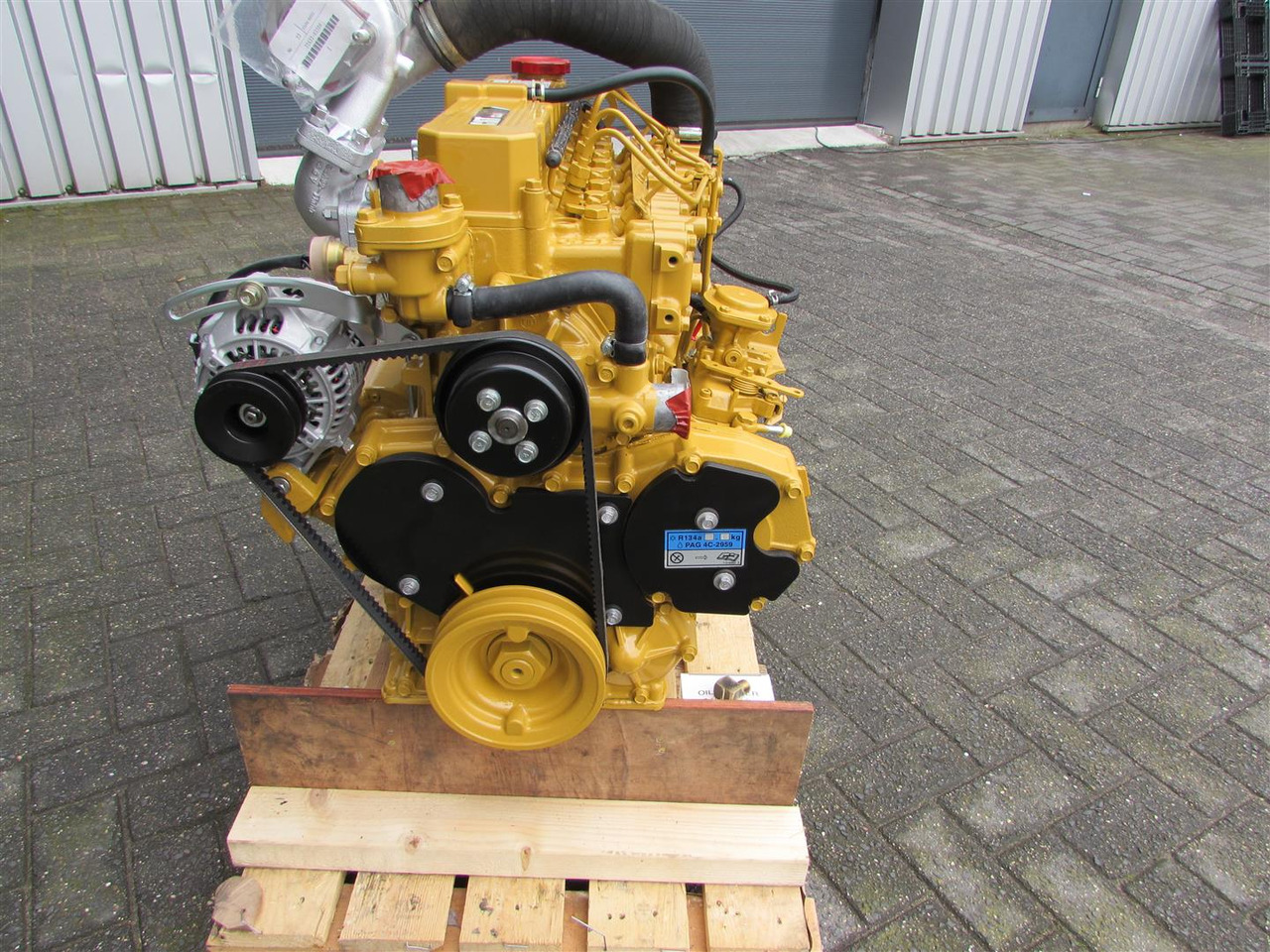 CATERPILLAR / MITSUBISHI RECON S4S-DT73CWL CAT C3.4 55kW-2500Rpm - Motor - Rakodógép: 3 kép. CATERPILLAR / MITSUBISHI RECON S4S-DT73CWL CAT C3.4 55kW-2500Rpm - Motor - Rakodógép: 3 kép.