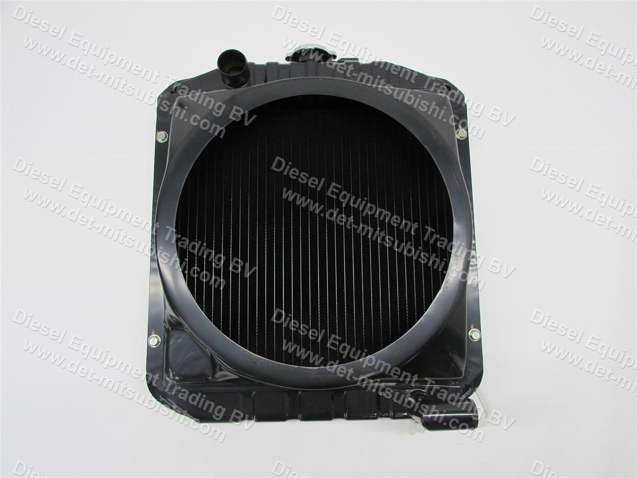 MITSUBISHI RADIATOR ASM; WATER S3L2 (COPPER) - Radiátor - Ipari gép: 1 kép. MITSUBISHI RADIATOR ASM; WATER S3L2 (COPPER) - Radiátor - Ipari gép: 1 kép.