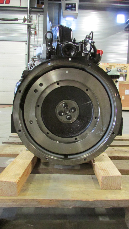 Mitsubishi New engine L3E-Z564SPH stage 5 + PTO - Motor - Kotrógép: 4 kép. Mitsubishi New engine L3E-Z564SPH stage 5 + PTO - Motor - Kotrógép: 4 kép.