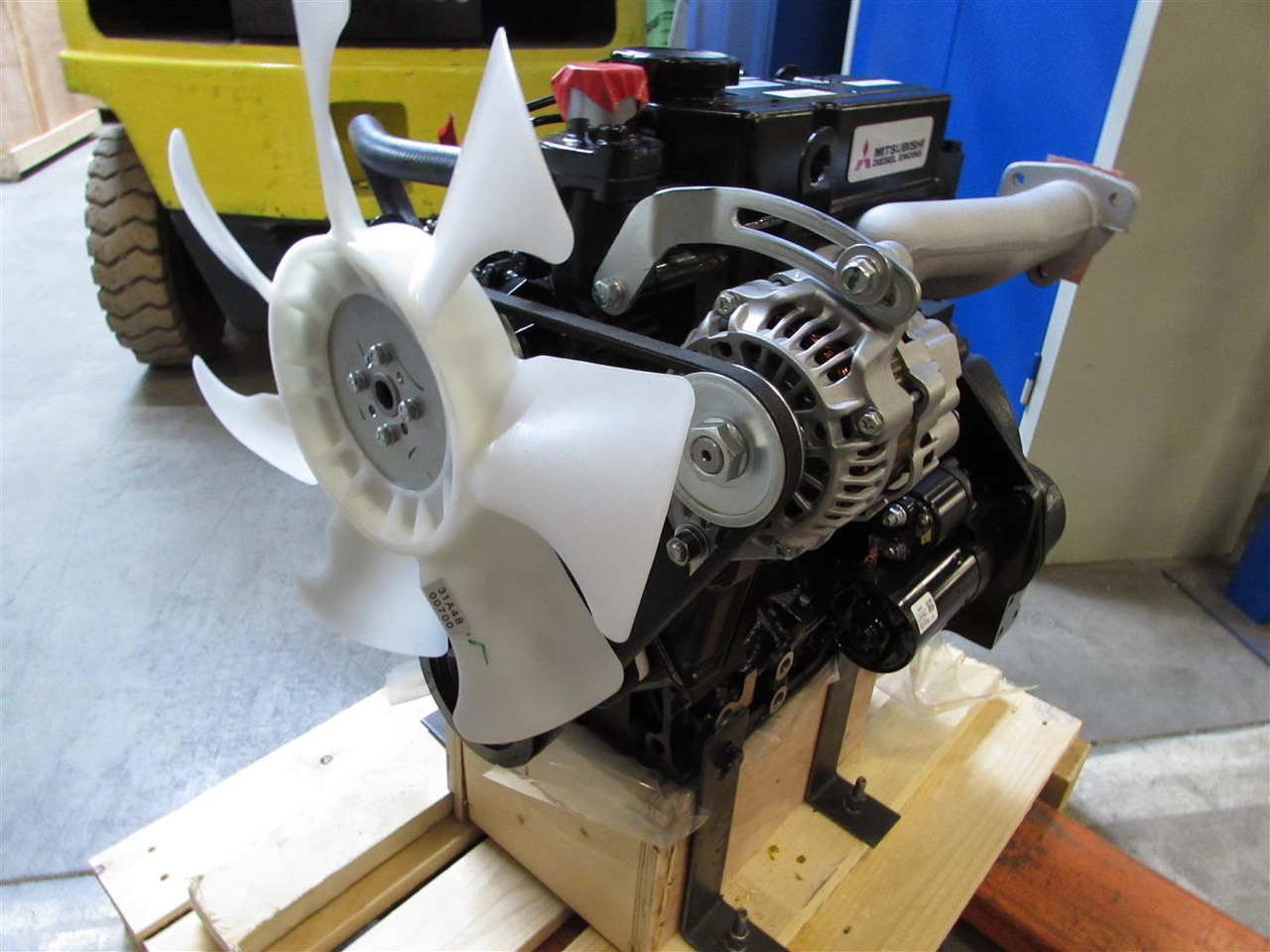 Mitsubishi S3L2-Z564KL stage 5 - Motor - Minikotró: 4 kép. Mitsubishi S3L2-Z564KL stage 5 - Motor - Minikotró: 4 kép.