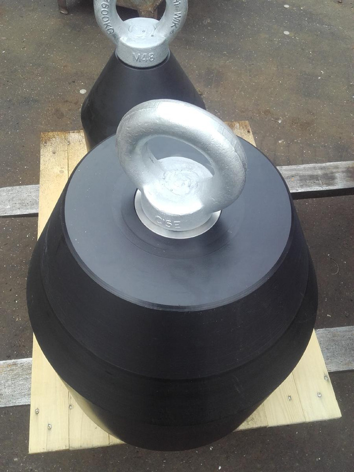 Vorschweißköpfe aus HDPE Weldingheads HDPE - Alkatrész - Irányított fúrógép: 2 kép. Vorschweißköpfe aus HDPE Weldingheads HDPE - Alkatrész - Irányított fúrógép: 2 kép.