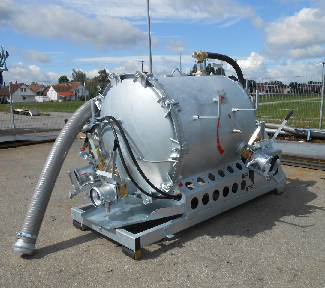 S-Vac 2200 Multi S-Vac 2200l Multi vacuum system / vacuum container - Tartály konténer: 5 kép. S-Vac 2200 Multi S-Vac 2200l Multi vacuum system / vacuum container - Tartály konténer: 5 kép.