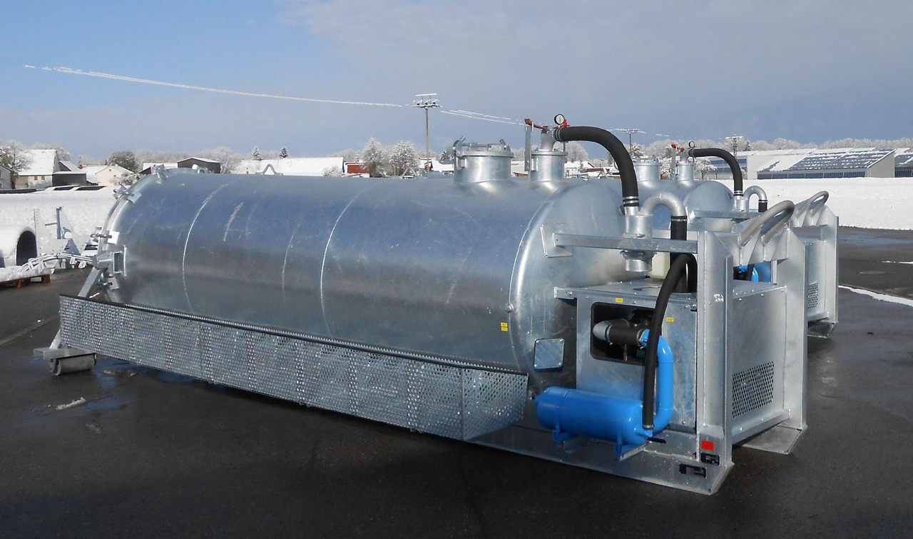 S-Vac 8.5 m³ Saugfass Druckfass Vacuum suction systems are are fully integrated at the HDD jobsite from today. - Tartály konténer: 5 kép. S-Vac 8.5 m³ Saugfass Druckfass Vacuum suction systems are are fully integrated at the HDD jobsite from today. - Tartály konténer: 5 kép.