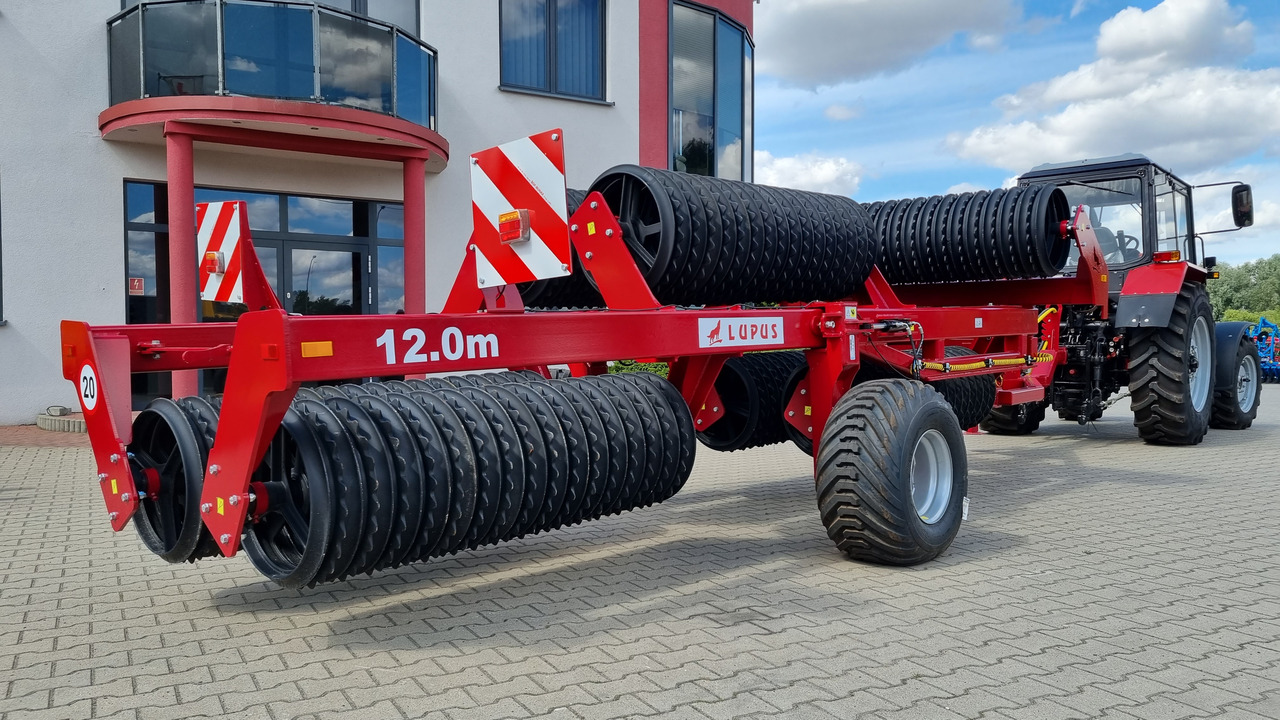 Lupus Ackerwalze / Sowing roller / Rouleau / Rodillo de cultivo / Rullo di coltivazione / Культивационный каток / Wał uprawowy 12 m - Mezőgazdasági hengerek: 4 kép. Lupus Ackerwalze / Sowing roller / Rouleau / Rodillo de cultivo / Rullo di coltivazione / Культивационный каток / Wał uprawowy 12 m - Mezőgazdasági hengerek: 4 kép.