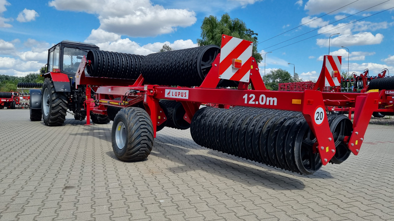 Lupus Ackerwalze / Sowing roller / Rouleau / Rodillo de cultivo / Rullo di coltivazione / Культивационный каток / Wał uprawowy 12 m - Mezőgazdasági hengerek: 2 kép. Lupus Ackerwalze / Sowing roller / Rouleau / Rodillo de cultivo / Rullo di coltivazione / Культивационный каток / Wał uprawowy 12 m - Mezőgazdasági hengerek: 2 kép.