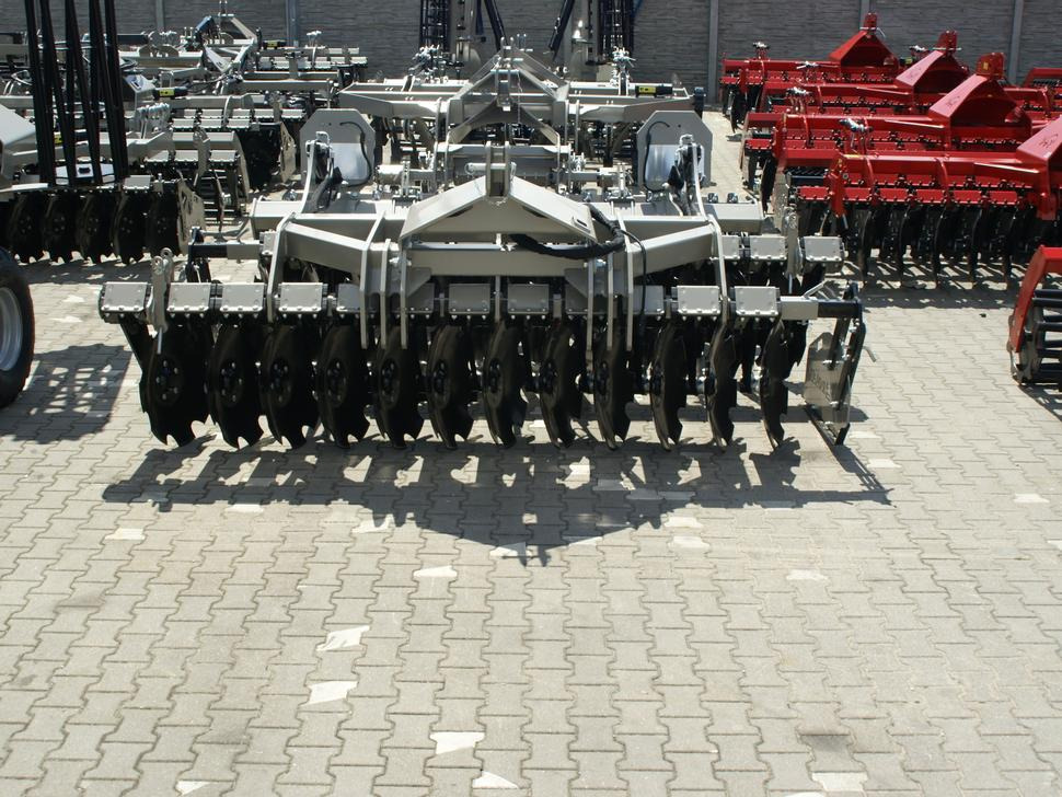 Új Tárcsás borona ROLEX Scheibenegge / Discs harrow / Dechaumeur à disques / Erpice a dischi / Дисковая борона / Brona talerzowa 3 m: 6 kép.