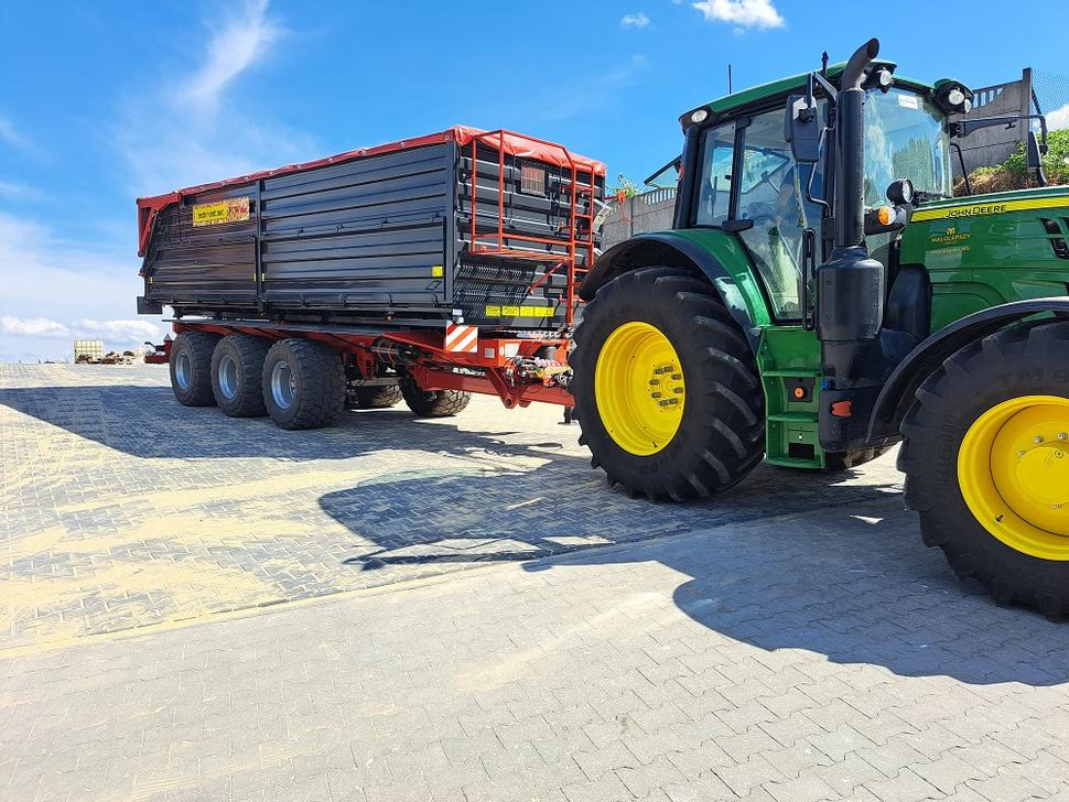 Techmont Anhänger / Trailer / Remorque / Rimorchio / Прицеп / Przyczepa tridem PTW 21 t - Mezőgazdasági billenőpótkocsi: 2 kép. Techmont Anhänger / Trailer / Remorque / Rimorchio / Прицеп / Przyczepa tridem PTW 21 t - Mezőgazdasági billenőpótkocsi: 2 kép.