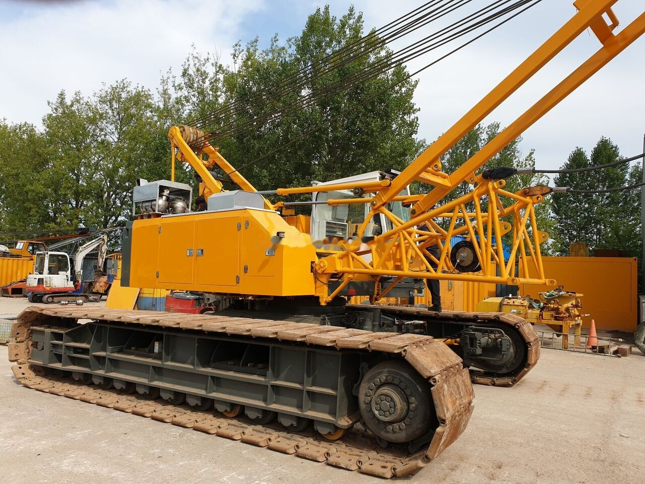 Demag CC-300 - Lánctalpas daru: 3 kép. Demag CC-300 - Lánctalpas daru: 3 kép.