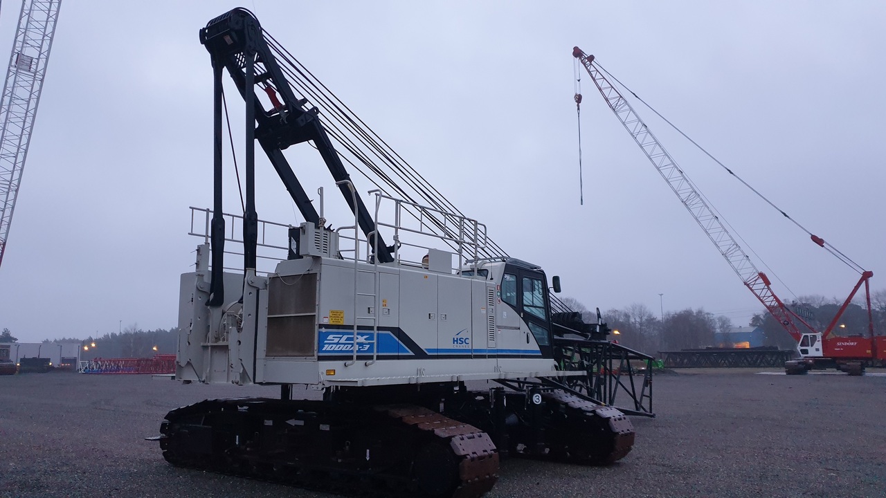 Hitachi-Sumitomo SCX 1000A-3 - Lánctalpas daru: 4 kép. Hitachi-Sumitomo SCX 1000A-3 - Lánctalpas daru: 4 kép.
