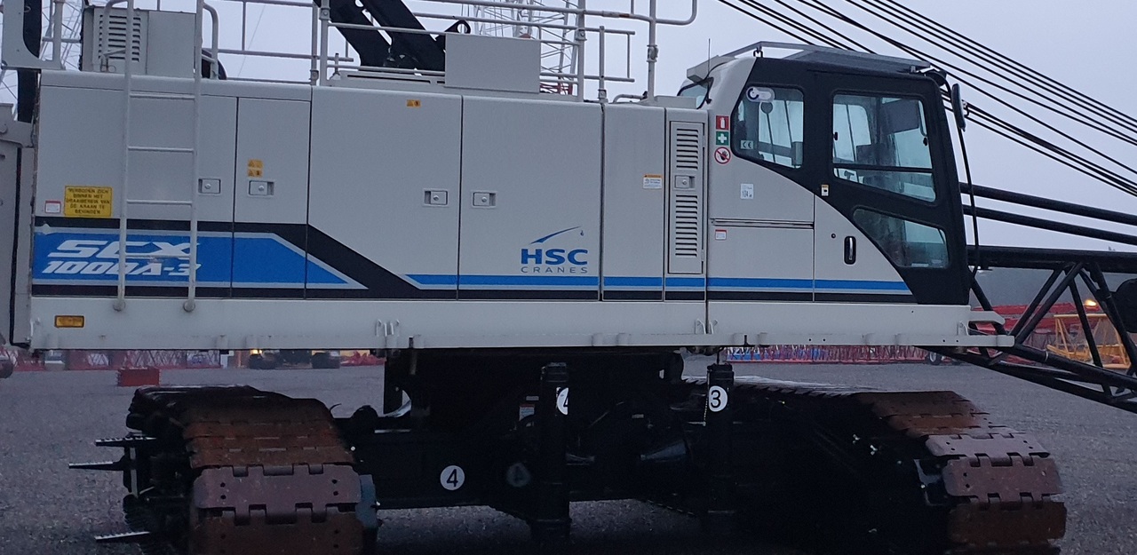 Hitachi-Sumitomo SCX 1000A-3 - Lánctalpas daru: 3 kép. Hitachi-Sumitomo SCX 1000A-3 - Lánctalpas daru: 3 kép.