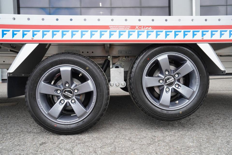 Fitzel EURO-TRANS 35-21/48 X - Pótkocsi autószállító: 4 kép. Fitzel EURO-TRANS 35-21/48 X - Pótkocsi autószállító: 4 kép.