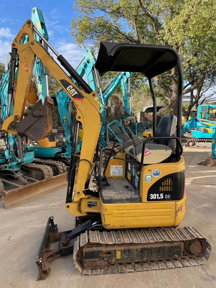 Best Value! CATERPILLAR 301.5 - Minikotró: 4 kép. Best Value! CATERPILLAR 301.5 - Minikotró: 4 kép.
