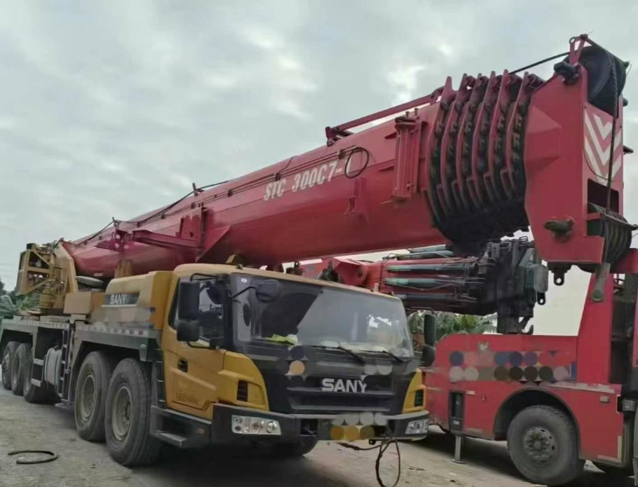 SANY STC100C - Autódaru: 1 kép. SANY STC100C - Autódaru: 1 kép.
