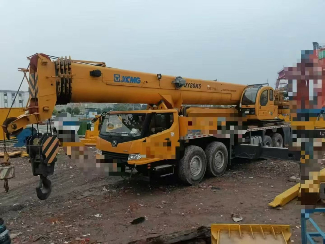 XCMG QY80K5D - Autódaru: 1 kép. XCMG QY80K5D - Autódaru: 1 kép.