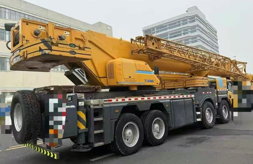 XCMG XCMG XCMG - Autódaru: 3 kép. XCMG XCMG XCMG - Autódaru: 3 kép.