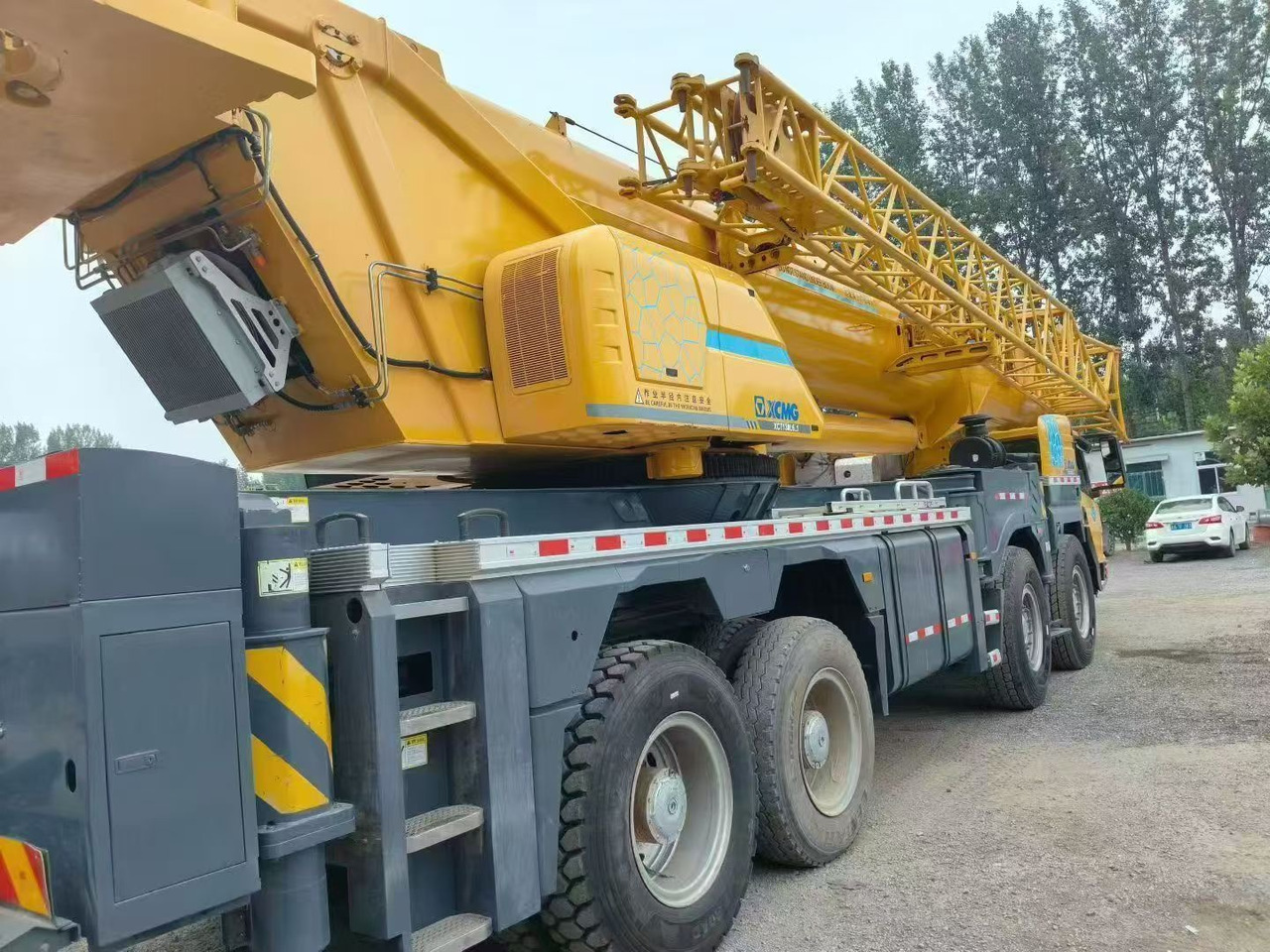 XCMG XCT80L6-1 - Autódaru: 2 kép. XCMG XCT80L6-1 - Autódaru: 2 kép.