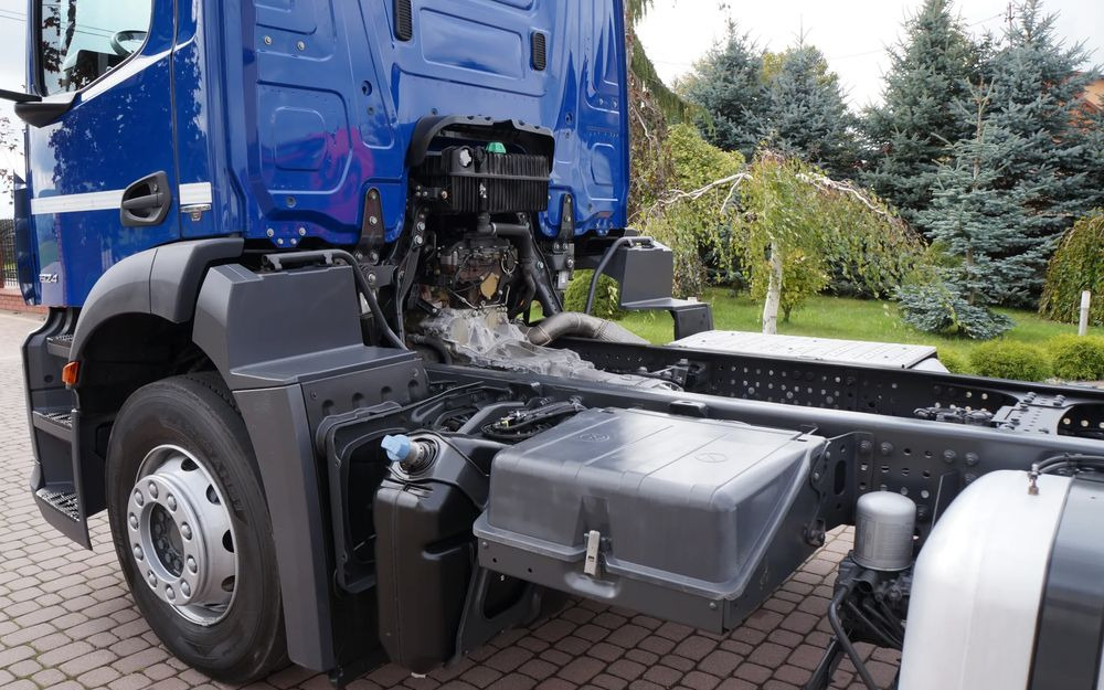 Mercedes-Benz ANTOS 1824 ACTROS EURO 6 RAMA DO ZABUDOWY ROZSTAW OSI 3.80M ANTOS 1830 1827 - Alvaz teherautó: 5 kép. Mercedes-Benz ANTOS 1824 ACTROS EURO 6 RAMA DO ZABUDOWY ROZSTAW OSI 3.80M ANTOS 1830 1827 - Alvaz teherautó: 5 kép.