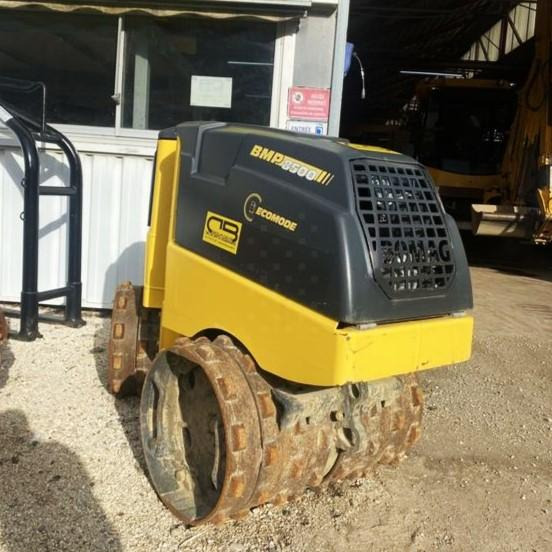 BOMAG BMP 8500 compacteur à pied de mouton - Talajtömörítő: 5 kép. BOMAG BMP 8500 compacteur à pied de mouton - Talajtömörítő: 5 kép.