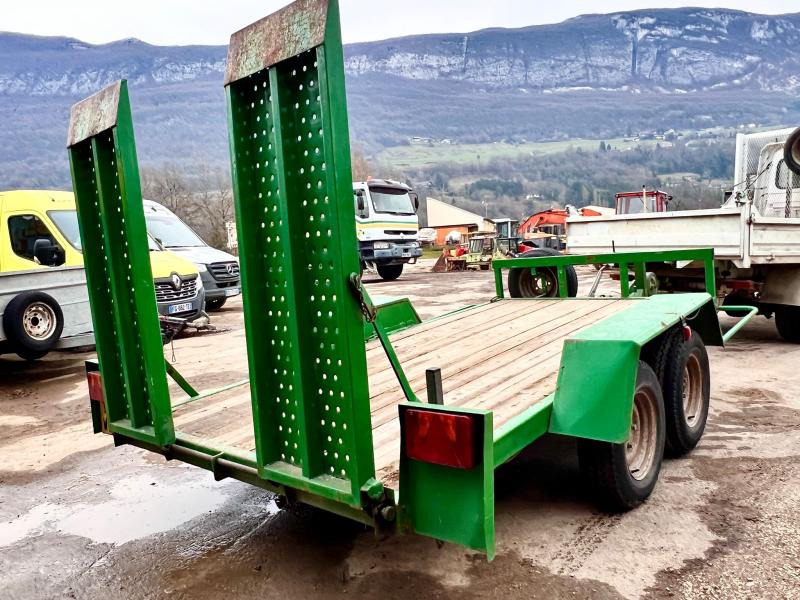 Bouveret R23200 REMORQUE PORTE ENGIN 2 ESSIEUX 3,2T - Pótkocsi mélybölcsős: 4 kép. Bouveret R23200 REMORQUE PORTE ENGIN 2 ESSIEUX 3,2T - Pótkocsi mélybölcsős: 4 kép.