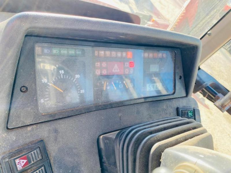 Traktor CASE IH CVX 150: 11 kép. Traktor CASE IH CVX 150: 11 kép.