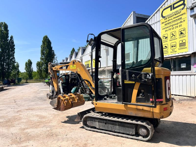 Caterpillar 301.6C MINIPELLE 1,7T (NET DE TVA) - Minikotró: 2 kép. Caterpillar 301.6C MINIPELLE 1,7T (NET DE TVA) - Minikotró: 2 kép.