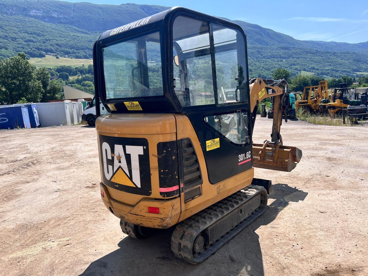 Caterpillar 301.6C MINIPELLE 1,7T (NET DE TVA) - Minikotró: 4 kép. Caterpillar 301.6C MINIPELLE 1,7T (NET DE TVA) - Minikotró: 4 kép.