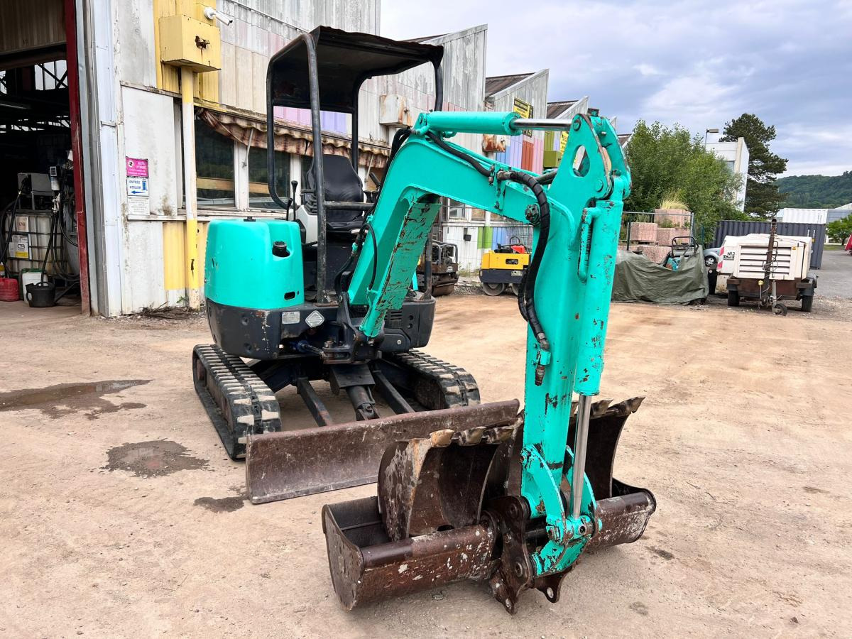 Ihi Minipelle 20NX 2,1T - Minikotró: 2 kép. Ihi Minipelle 20NX 2,1T - Minikotró: 2 kép.