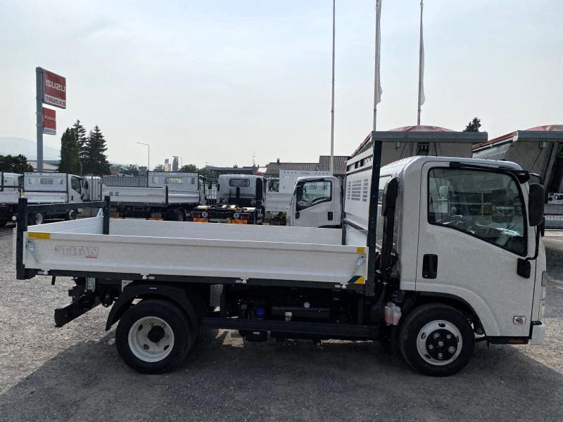 Isuzu M27 3.0L 150CH BENNE ARRIERE CAMION UTILITAIRE NEUF - Billenőplatós kisteherautó: 4 kép. Isuzu M27 3.0L 150CH BENNE ARRIERE CAMION UTILITAIRE NEUF - Billenőplatós kisteherautó: 4 kép.
