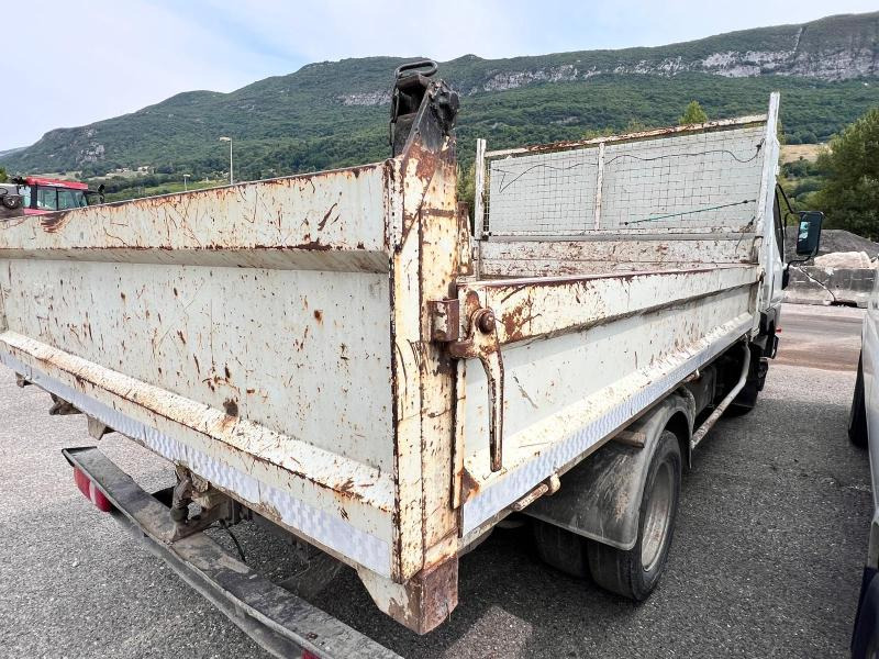 Mitsubishi Canter FB634 D CAMION BENNE (NET DE TVA) - Billenőplatós kisteherautó: 5 kép. Mitsubishi Canter FB634 D CAMION BENNE (NET DE TVA) - Billenőplatós kisteherautó: 5 kép.