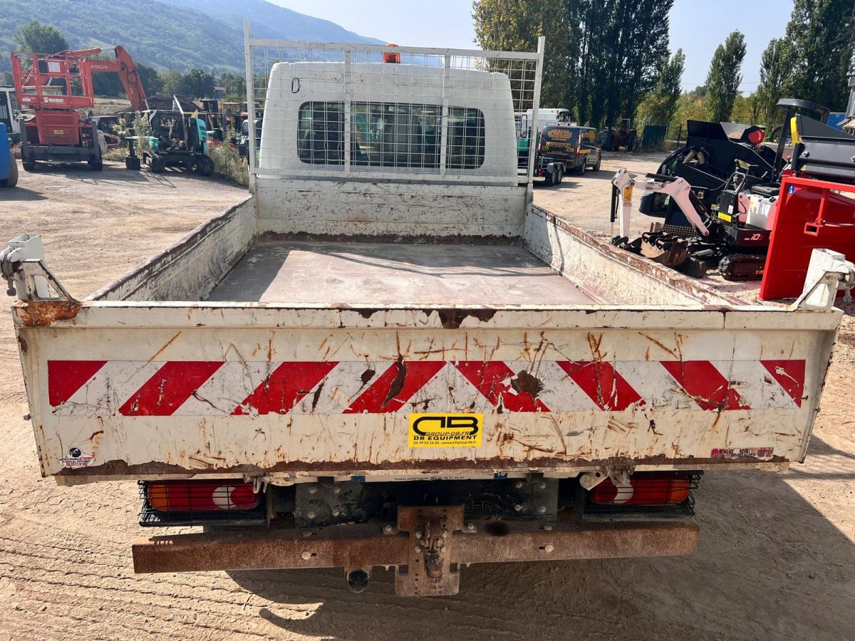Renault Master TRIBENNE 2,3L DCI 125CV - Billenőplatós teherautó: 3 kép. Renault Master TRIBENNE 2,3L DCI 125CV - Billenőplatós teherautó: 3 kép.
