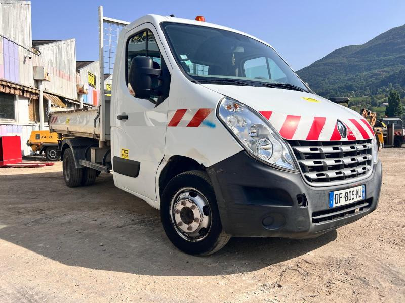 Renault Master TRIBENNE 2,3L DCI 125CV - Billenőplatós teherautó: 5 kép. Renault Master TRIBENNE 2,3L DCI 125CV - Billenőplatós teherautó: 5 kép.