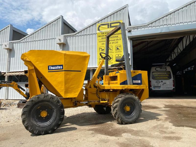THWAITES Dumper ALLDRIVE FRONT TIP 2T - Csuklós dömper: 2 kép. THWAITES Dumper ALLDRIVE FRONT TIP 2T - Csuklós dömper: 2 kép.