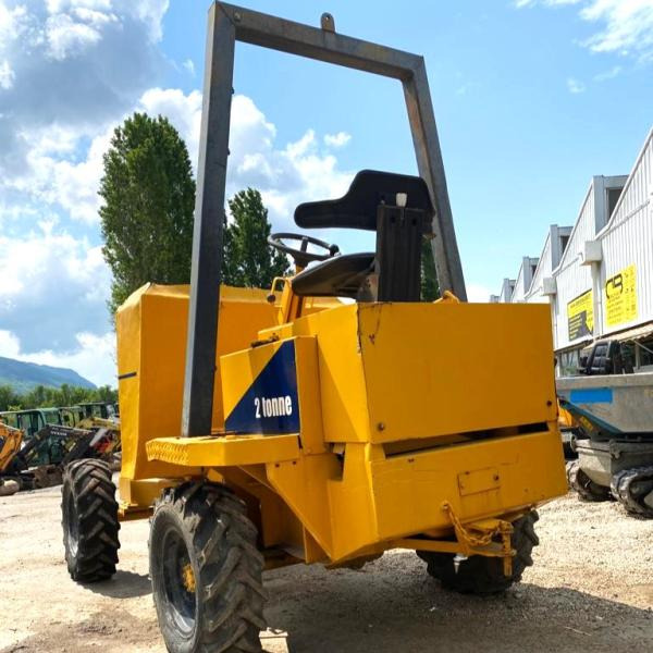 THWAITES Dumper ALLDRIVE FRONT TIP 2T - Csuklós dömper: 3 kép. THWAITES Dumper ALLDRIVE FRONT TIP 2T - Csuklós dömper: 3 kép.