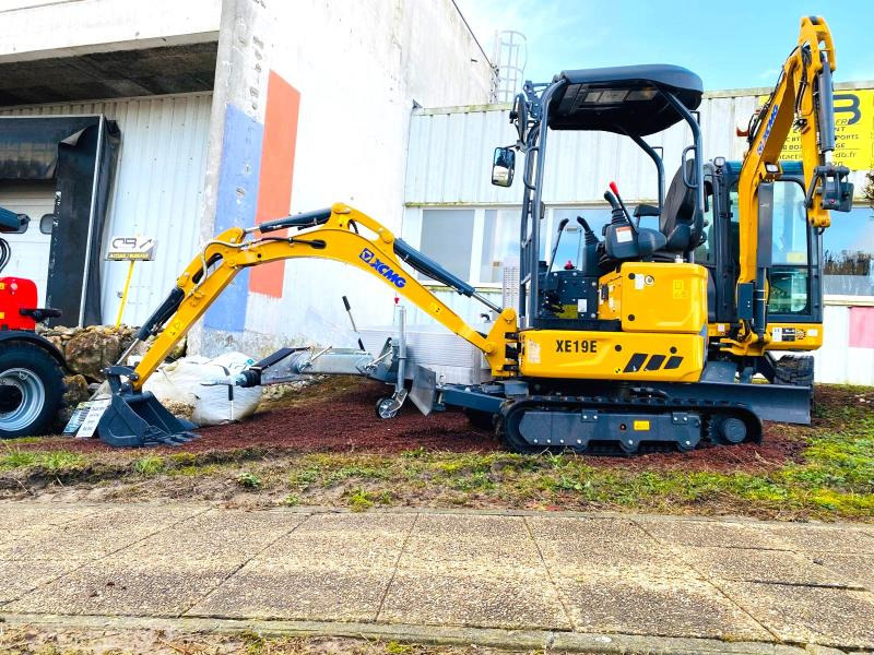 XCMG XE19E Mini pelle (NEUVE) - Minikotró: 2 kép. XCMG XE19E Mini pelle (NEUVE) - Minikotró: 2 kép.