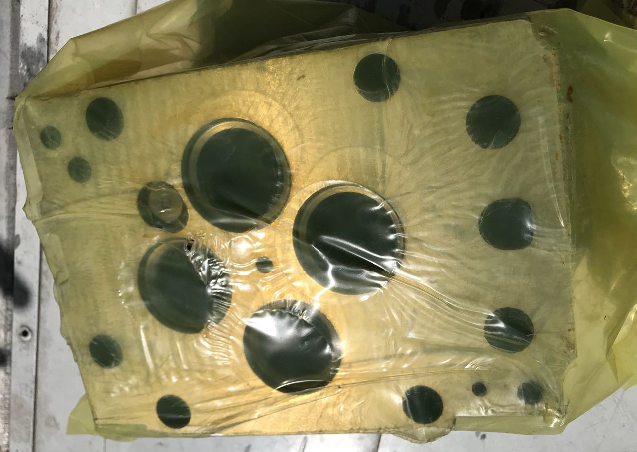 MTU CYLINDERHEAD FOR MTU 16V 2000 ENGINE-EX53604100011-E5360101320-RX53604100011 - Alkatrész - Egyéb gépek: 1 kép. MTU CYLINDERHEAD FOR MTU 16V 2000 ENGINE-EX53604100011-E5360101320-RX53604100011 - Alkatrész - Egyéb gépek: 1 kép.
