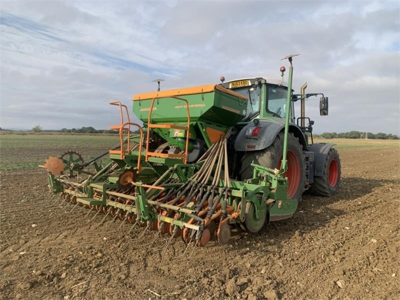 Amazone 4M AD-P 403 Special Disc Combination **Video Below - Kombinált vetőgép: 1 kép. Amazone 4M AD-P 403 Special Disc Combination **Video Below - Kombinált vetőgép: 1 kép.