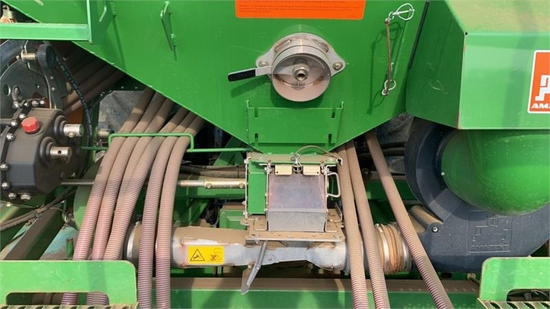 Amazone 4M AD-P 403 Special Disc Combination **Video Below - Kombinált vetőgép: 2 kép. Amazone 4M AD-P 403 Special Disc Combination **Video Below - Kombinált vetőgép: 2 kép.