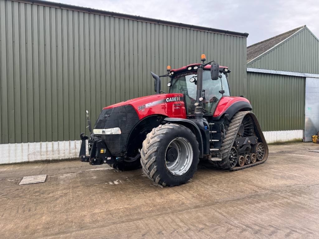 Case IH Magnum 380 RowTrac - Traktor: 1 kép. Case IH Magnum 380 RowTrac - Traktor: 1 kép.