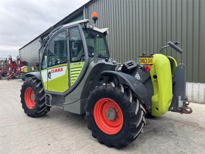 Claas Scorpion 7030 Vario Power - Teleszkópos rakodó: 2 kép. Claas Scorpion 7030 Vario Power - Teleszkópos rakodó: 2 kép.