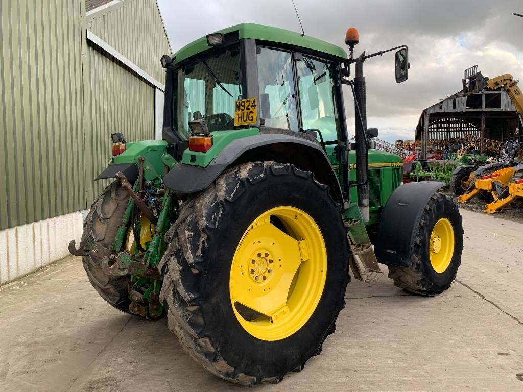 John Deere 6800 - Traktor: 4 kép. John Deere 6800 - Traktor: 4 kép.