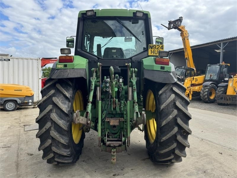 John Deere John Deere 6800 Tractor - Traktor: 5 kép. John Deere John Deere 6800 Tractor - Traktor: 5 kép.