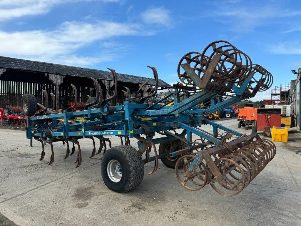 Köckerling 480 Vario Cultivator - Kultivátor: 3 kép. Köckerling 480 Vario Cultivator - Kultivátor: 3 kép.