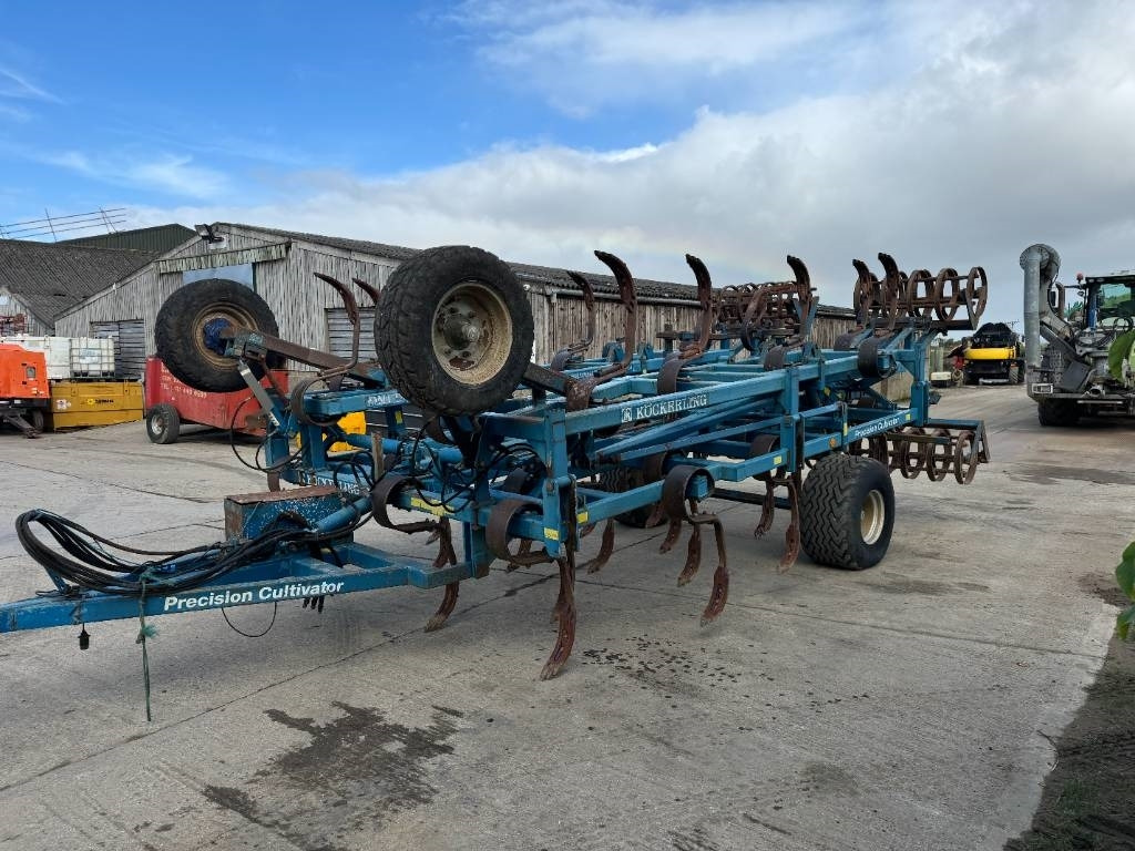 Köckerling 480 Vario Cultivator - Kultivátor: 4 kép. Köckerling 480 Vario Cultivator - Kultivátor: 4 kép.