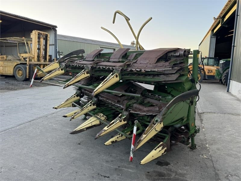 Krone Krone Easy Collect 903 Maize Header - Betakarítógép tartozék: 3 kép. Krone Krone Easy Collect 903 Maize Header - Betakarítógép tartozék: 3 kép.