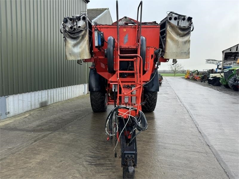 Kuhn Kuhn AGT 6036 Boom Fert Spreader - Műtrágyaszóró: 5 kép. Kuhn Kuhn AGT 6036 Boom Fert Spreader - Műtrágyaszóró: 5 kép.