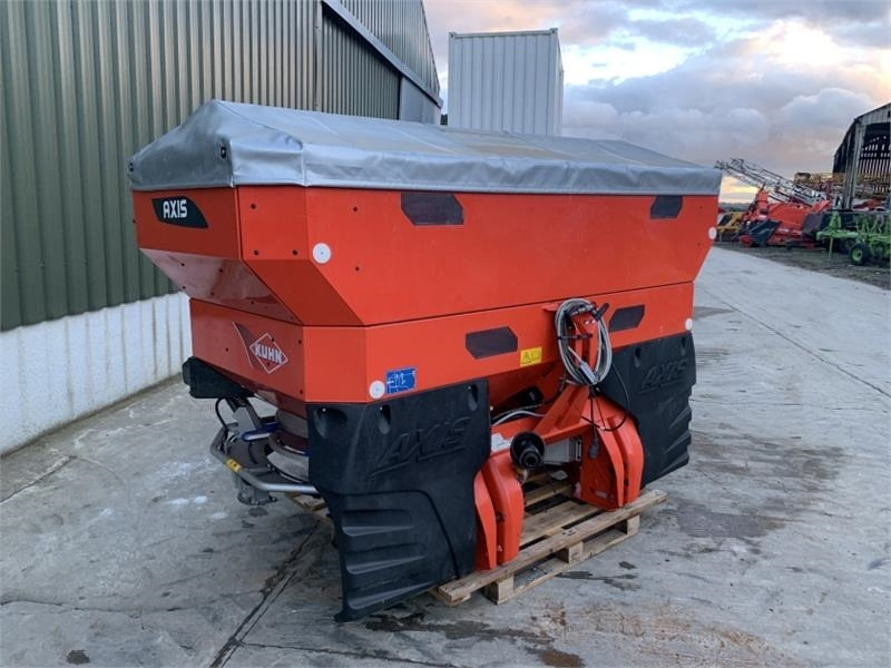Kuhn Kuhn Axis 40.2 M-EMC Fert Spreader  lízing Kuhn Kuhn Axis 40.2 M-EMC Fert Spreader: 6 kép.