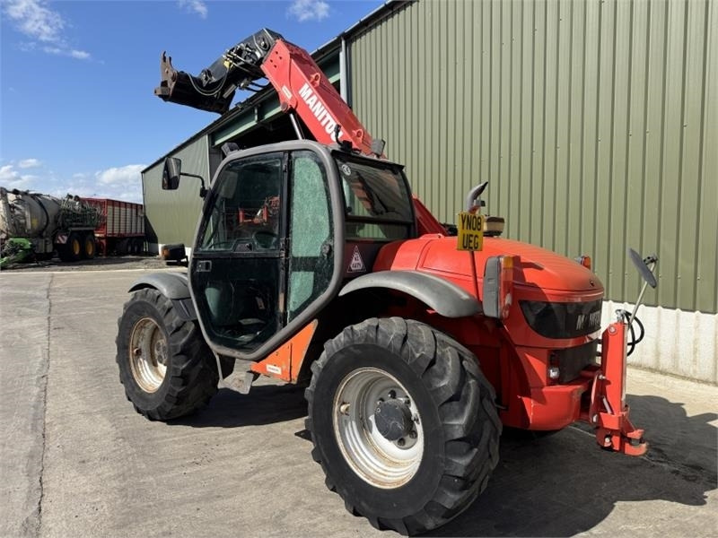 Manitou Manitou MLT 627 Turbo - Teleszkópos rakodó: 4 kép. Manitou Manitou MLT 627 Turbo - Teleszkópos rakodó: 4 kép.