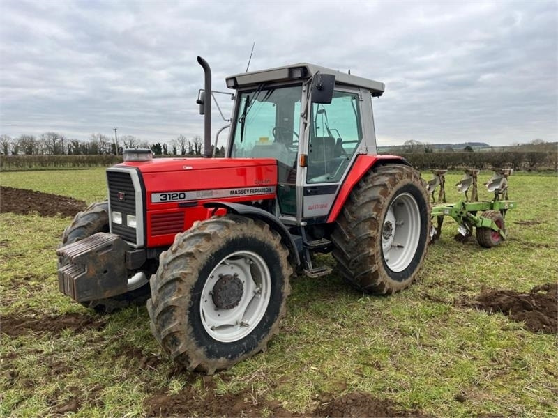 Massey Ferguson Massey Ferguson 3120 Dynashift - Traktor: 1 kép. Massey Ferguson Massey Ferguson 3120 Dynashift - Traktor: 1 kép.