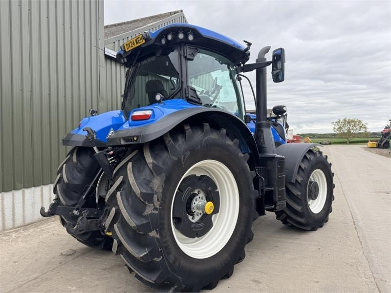 New Holland New Holland T7.300 Auto Command **3000 Hour Warran - Traktor: 4 kép. New Holland New Holland T7.300 Auto Command **3000 Hour Warran - Traktor: 4 kép.