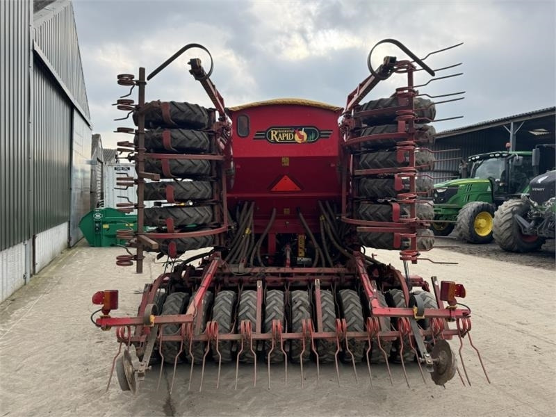 Vaderstad Rapid A600s - Kombinált vetőgép: 4 kép. Vaderstad Rapid A600s - Kombinált vetőgép: 4 kép.